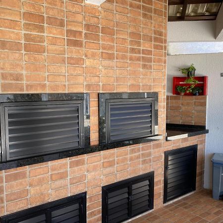 Apartamento Aconchegante Beira Mar em Itapema - Santa Catarina Exterior foto